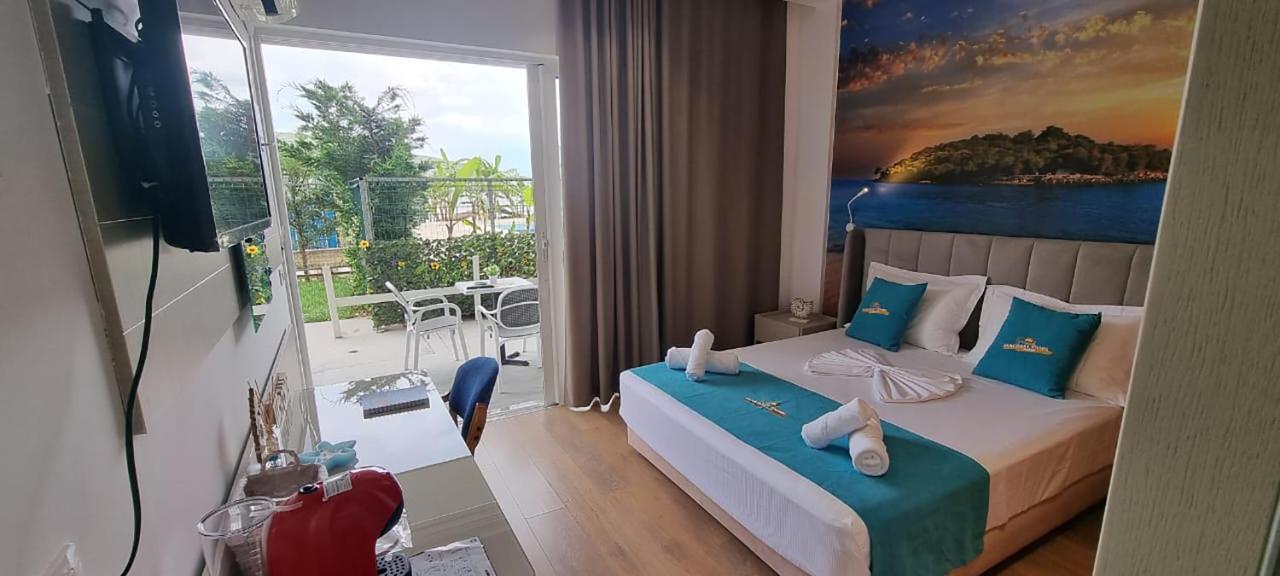Suncoast Rooms Port Side Sarandë Buitenkant foto