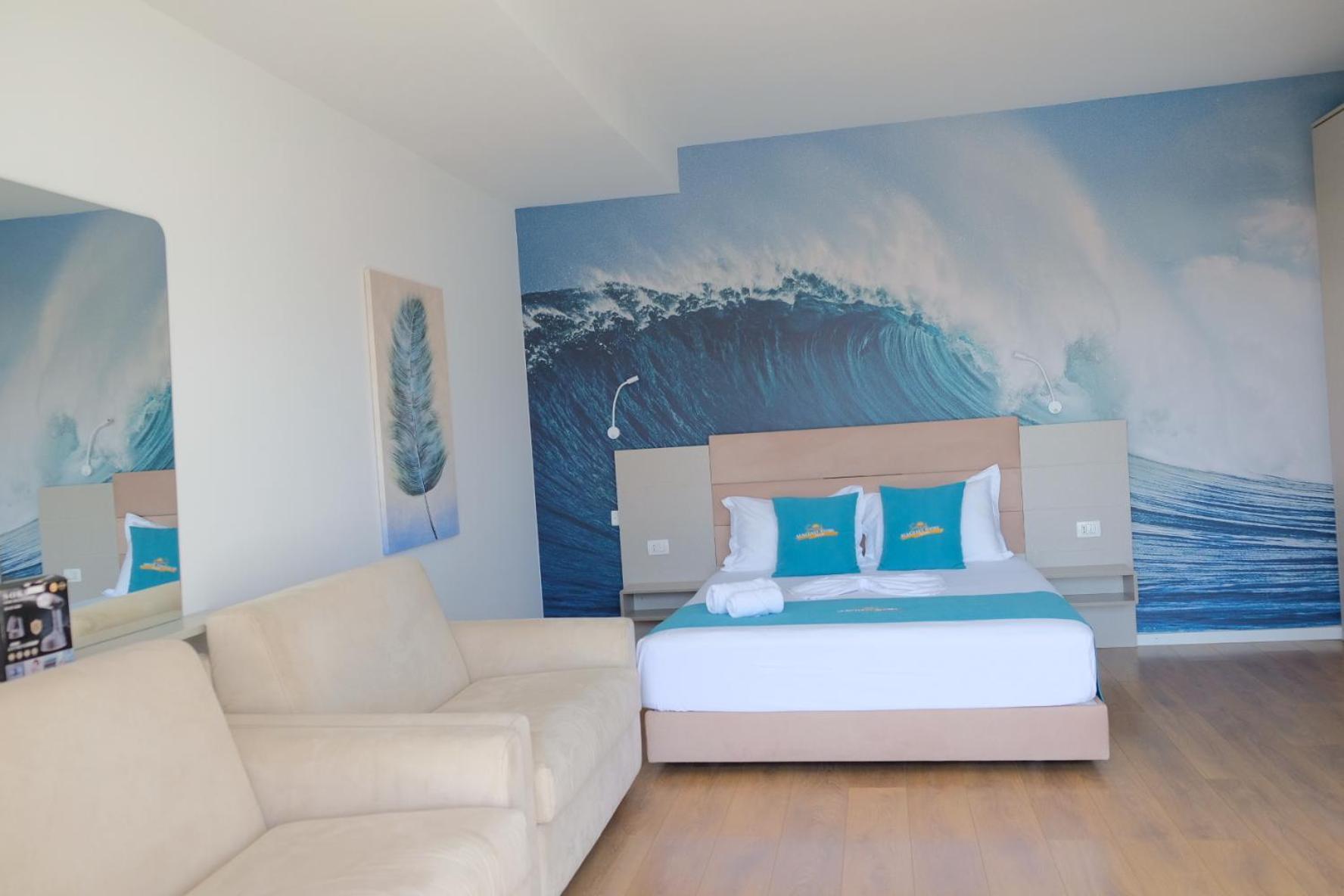 Suncoast Rooms Port Side Sarandë Buitenkant foto